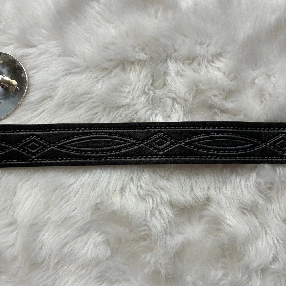 Vintage Crumrine Silver Plate Belt Size 30 Black Leather Western Floral Buckle L